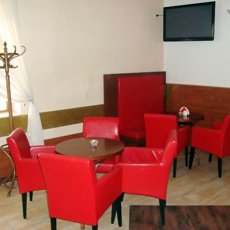 Motel Zacisze Ломжа Екстер'єр фото