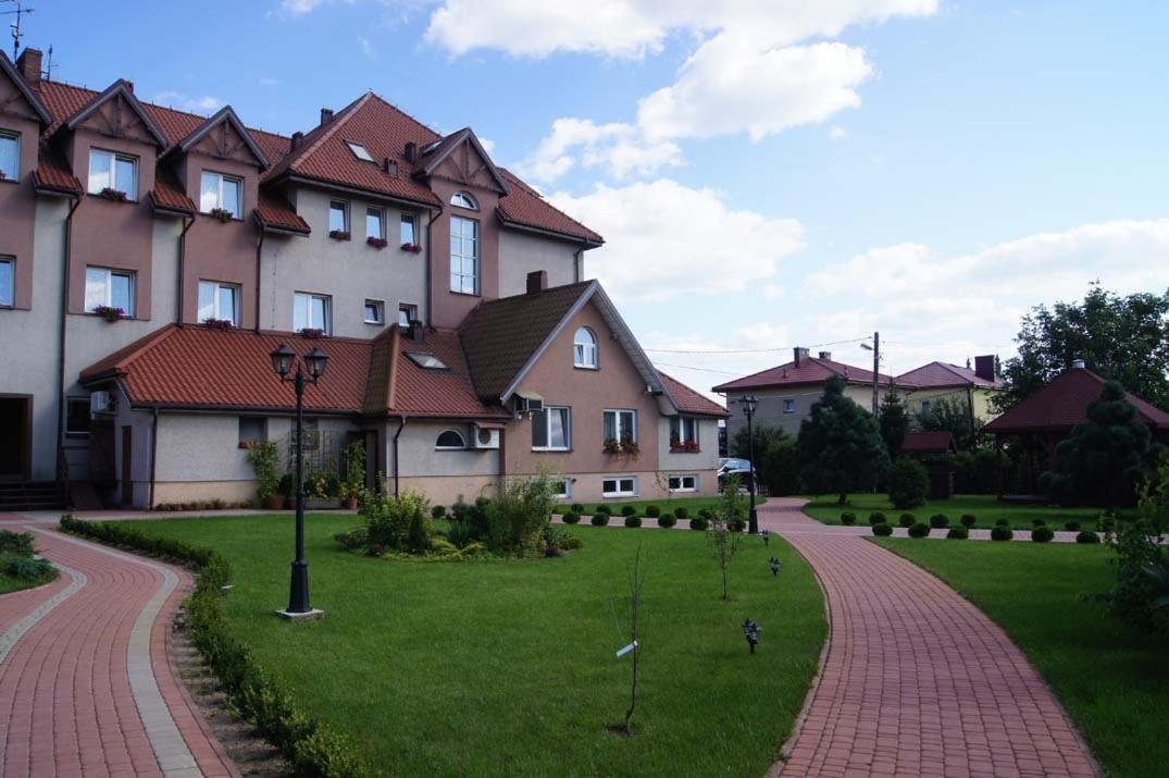 Motel Zacisze Ломжа Екстер'єр фото